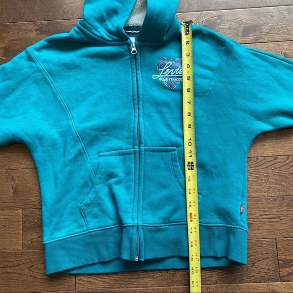 NEW Levi’s Hoodie - Picture 8 of 9